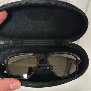 Oakley Wheel House Prizm Tungsten Polarized Lenses
Polished Brown Tortoise Frame